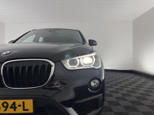 BMW X1 sDrive20i Executive (INCL-BTW) Aut. *LED-LIGHTS | NAVI-FULLMAP | COMFORT-SEATS | ECC | PDC | CRUI... ActivLease financial lease