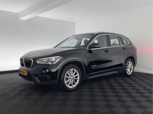 BMW X1 sDrive20i Executive (INCL-BTW) Aut. *LED-LIGHTS | NAVI-FULLMAP | COMFORT-SEATS | ECC | PDC | CRUI... ActivLease financial lease