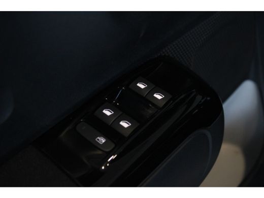 Citroën C3 1.2 Turbo 110-PK C-Series | NAVI | CARPLAY | PDC | 16" LMV | CLIMATE CONTROL | COMFORT STOELEN | ActivLease financial lease