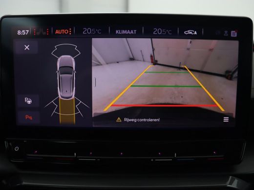 CUPRA Formentor 1.4 e-Hybrid VZ | 245pk | Stoelverwarming | Carplay | Camera | Adaptive cruise | Navigatie | Keyl... ActivLease financial lease