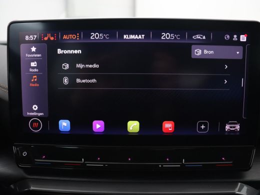 CUPRA Formentor 1.4 e-Hybrid VZ | 245pk | Stoelverwarming | Carplay | Camera | Adaptive cruise | Navigatie | Keyl... ActivLease financial lease