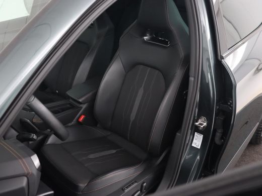 CUPRA Formentor 1.4 e-Hybrid VZ | 245pk | Stoelverwarming | Carplay | Camera | Adaptive cruise | Navigatie | Keyl... ActivLease financial lease