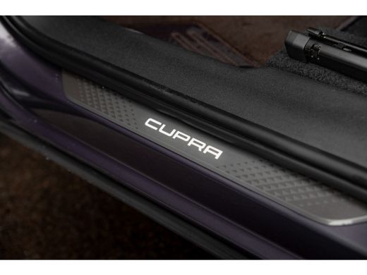 CUPRA Terramar 1.5 TSI e-Hybrid VZ Performance | 272 pk | Leder interieur | Panoramadak | Head-up | 20" inch | R... ActivLease financial lease