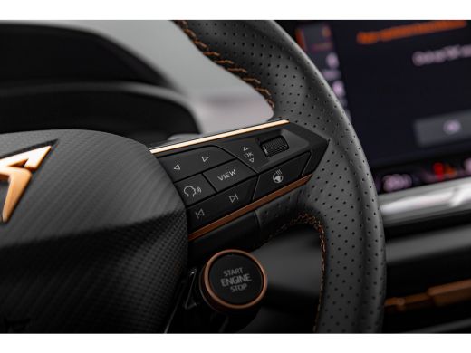 CUPRA Terramar 1.5 TSI e-Hybrid VZ Performance | 272 pk | Leder interieur | Panoramadak | Head-up | 20" inch | R... ActivLease financial lease