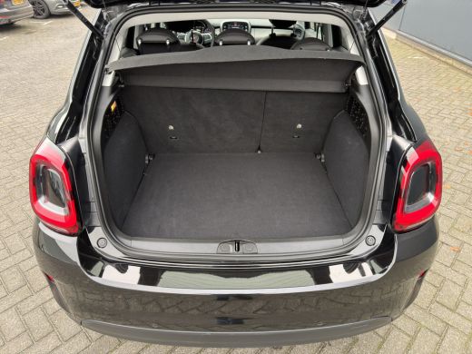 Fiat 500X 130pk Hybrid (Camera - LED - Automatische Airco - Parkeersensoren V+A - Navigatie via Apple Carpl... ActivLease financial lease