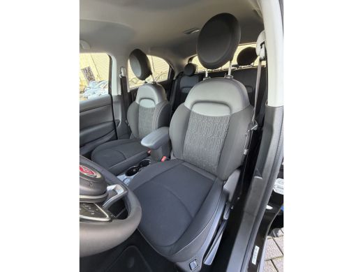 Fiat 500X 130pk Hybrid (Camera - LED - Automatische Airco - Parkeersensoren V+A - Navigatie via Apple Carpl... ActivLease financial lease