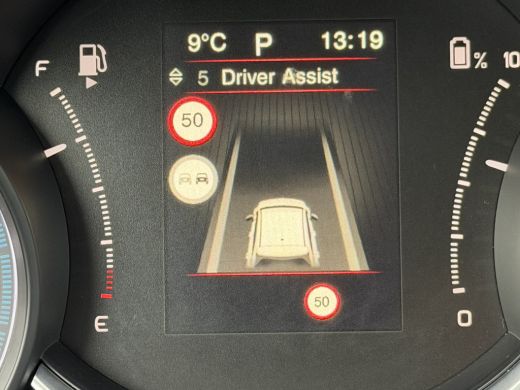 Fiat 500X 130pk Hybrid (Camera - LED - Automatische Airco - Parkeersensoren V+A - Navigatie via Apple Carpl... ActivLease financial lease