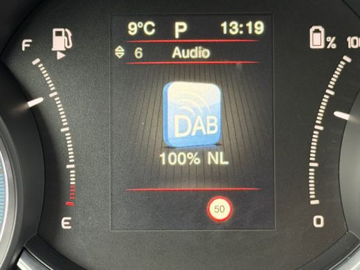 Fiat 500X 130pk Hybrid (Camera - LED - Automatische Airco - Parkeersensoren V+A - Navigatie via Apple Carpl... ActivLease financial lease