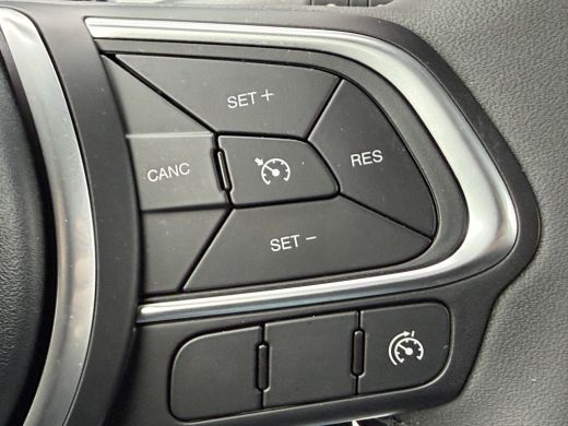 Fiat 500X 130pk Hybrid (Camera - LED - Automatische Airco - Parkeersensoren V+A - Navigatie via Apple Carpl... ActivLease financial lease