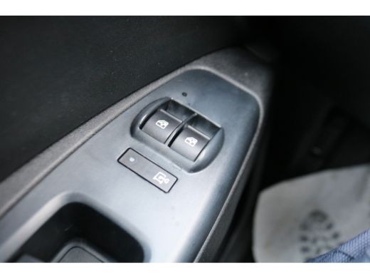 Fiat Doblò 1.6 MJ 105pk L1 H1 SX Airco Navigatie ActivLease financial lease