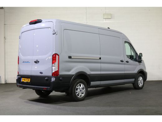 Ford E-Transit 350 L3 H2 Trend 68 kWh Navigatie Adapt. Cruise 360 Camera ActivLease financial lease