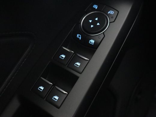 Ford Focus 1.0 EcoBoost Active | Panoramadak | Trekhaak | Stoel & stuurverwarming | B&O Sound | Carplay | Na... ActivLease financial lease