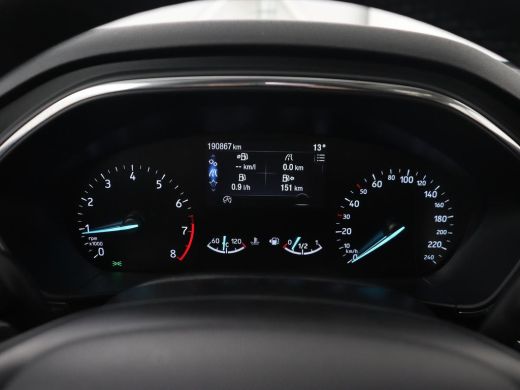 Ford Focus 1.0 EcoBoost Active | Panoramadak | Trekhaak | Stoel & stuurverwarming | B&O Sound | Carplay | Na... ActivLease financial lease