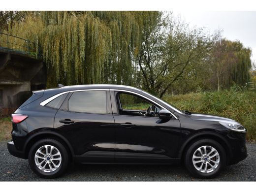 Ford Kuga 1.5 ECOBLUE 120PK AUT. TITANIUM HEAD-UP/NAVI/CAMERA ActivLease financial lease