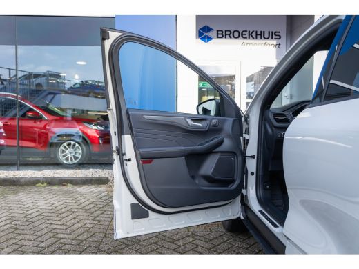 Ford Kuga 2.5 PHEV Sound Edition | Elektrisch glazen panorama-dak | Matrix LED koplampen | Stuurwiel verwarmd ActivLease financial lease