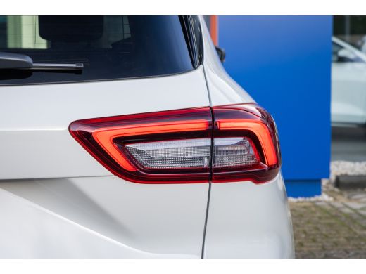 Ford Kuga 2.5 PHEV Sound Edition | Elektrisch glazen panorama-dak | Matrix LED koplampen | Stuurwiel verwarmd ActivLease financial lease