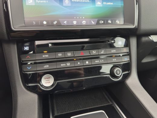 Jaguar F-PACE 2.0 Portfolio Black-line AWD 25d (INCL-BTW) Aut. *PANO | HEAD-UP | LUXURY-LEATHER | BLIND-SPOT | ... ActivLease financial lease