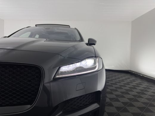 Jaguar F-PACE 2.0 Portfolio Black-line AWD 25d (INCL-BTW) Aut. *PANO | HEAD-UP | LUXURY-LEATHER | BLIND-SPOT | ... ActivLease financial lease