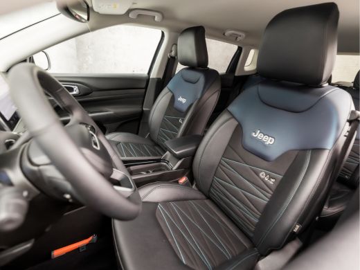 Jeep Compass 4xe 240 Plug-in Hybrid Electric Upland 240Pk Automaat (VIRTUAL COCKPIT, APPLE CARPLAY, ALPINE AUD... ActivLease financial lease