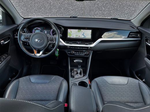 Kia Niro 1.6 GDi Hybrid DynamicLine/Trekhaak/Adaptive/Carplay/Camera/led ActivLease financial lease