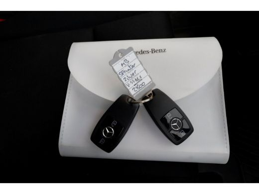 Mercedes-Benz Sprinter 317 CDI 170pk 9G Automaat Bakwagen met laadklep H232cm 08-2023 ActivLease financial lease