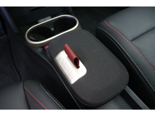 Mini 5-Deurs Cooper S Automaat / John Cooper Works / Pakket XL / 18" JCW Lap Spoke 2-tone ActivLease financial lease