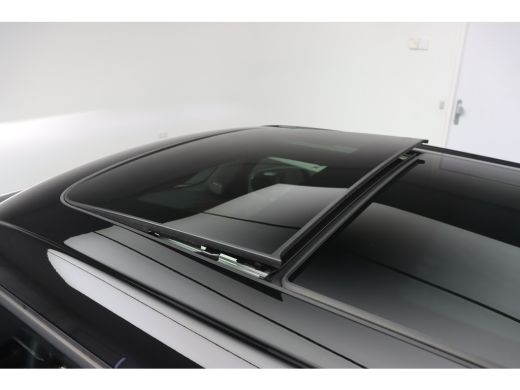 Mini 5-Deurs Cooper S Automaat / John Cooper Works / Pakket XL / 18" JCW Lap Spoke 2-tone ActivLease financial lease