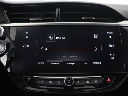 Opel Corsa-e Elegance 50 kWh | Stoelverwarming | Carplay | Navigatie | Stuurverwarming | Parkeerhulp | Climate... ActivLease financial lease