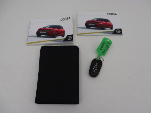 Opel Corsa-e Elegance 50 kWh | Stoelverwarming | Carplay | Navigatie | Stuurverwarming | Parkeerhulp | Climate... ActivLease financial lease