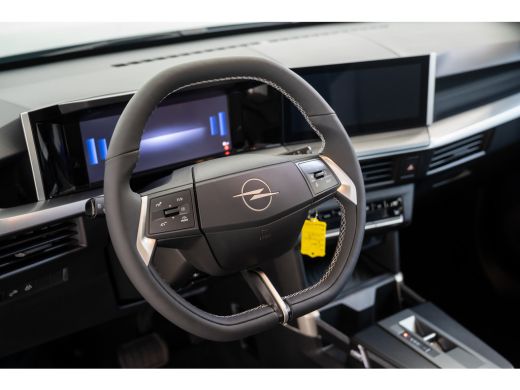Opel Frontera 1.2 Turbo Hybrid Edition | Apple Carplay/Android Auto|telefoonintegratie premium | Armsteun voor ... ActivLease financial lease
