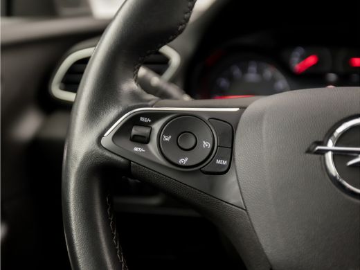 Opel Grandland X 1.2 Turbo Sport Automaat (APPLE CARPLAY, GROOT NAVI, LM VELGEN, SPORTSTOELEN, CRUISE, PARKEERSENS... ActivLease financial lease