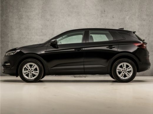 Opel Grandland X 1.2 Turbo Sport Automaat (APPLE CARPLAY, GROOT NAVI, LM VELGEN, SPORTSTOELEN, CRUISE, PARKEERSENS... ActivLease financial lease