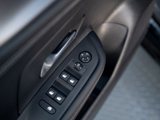 Opel Mokka 1.2 Turbo GS Line | IntelliLux LED | Stoel & Stuur verw. | Camera | Keyless | Adapt. Cr. | Prijs ... ActivLease financial lease