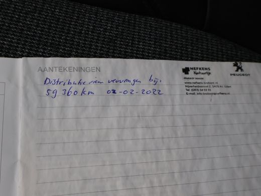 Peugeot 3008 1.2 130 PK AUTOMAAT ALLURE + 19 INCH | CARPLAY | SFEERVERLICHTING ActivLease financial lease