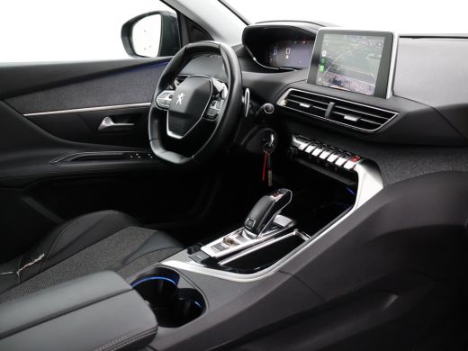 Peugeot 3008 1.2 130 PK AUTOMAAT ALLURE + 19 INCH | CARPLAY | SFEERVERLICHTING ActivLease financial lease