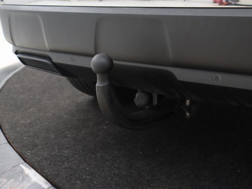 Peugeot 3008 1.6 HYbrid 225 Allure | Trekhaak | Camera | Half leder | Full LED | DAB | Parkeerhulp | Cruise co... ActivLease financial lease