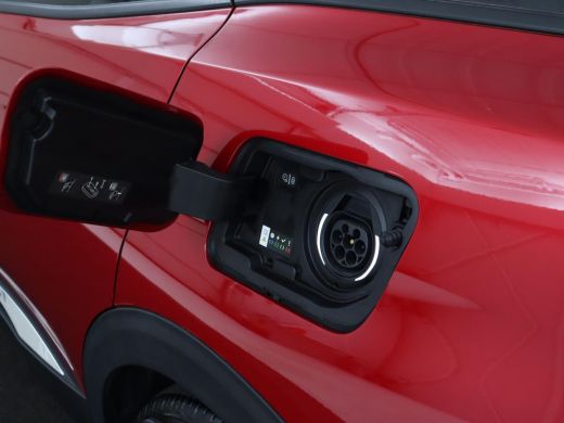 Peugeot 3008 1.6 HYbrid 225 Allure | Trekhaak | Camera | Half leder | Full LED | DAB | Parkeerhulp | Cruise co... ActivLease financial lease