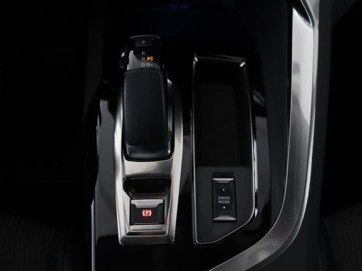 Peugeot 3008 1.6 HYbrid 225 Allure | Trekhaak | Camera | Half leder | Full LED | DAB | Parkeerhulp | Cruise co... ActivLease financial lease