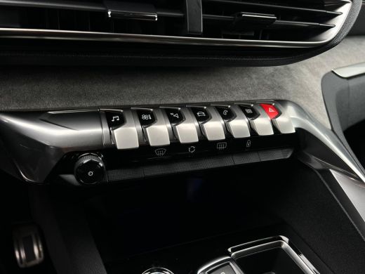 Peugeot 5008 1.2 PureTech GT-Line CAMERA | 7 PERSOONS | TREKHAAK | CARPLAY | ActivLease financial lease