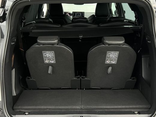 Peugeot 5008 1.2 PureTech GT-Line CAMERA | 7 PERSOONS | TREKHAAK | CARPLAY | ActivLease financial lease