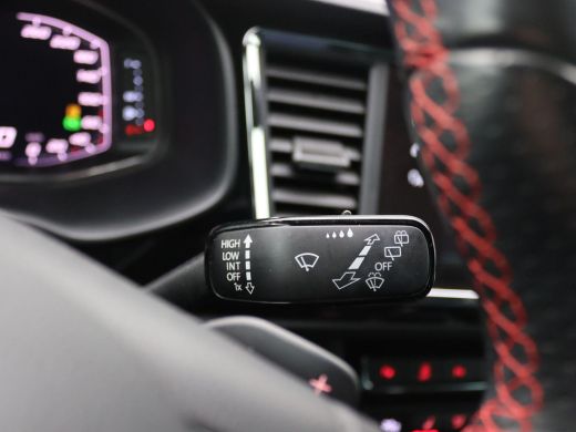 Seat Ateca 1.5 TSI FR 150PK DSG Trekhaak, Achteruitrijcamera, Beats Audio, Elektrisch verstelbare stoel, Ada... ActivLease financial lease