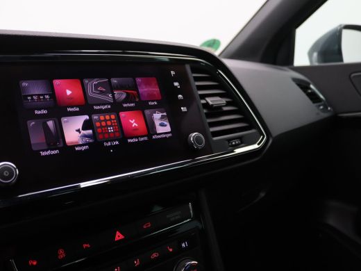 Seat Ateca 1.5 TSI FR 150PK DSG Trekhaak, Achteruitrijcamera, Beats Audio, Elektrisch verstelbare stoel, Ada... ActivLease financial lease