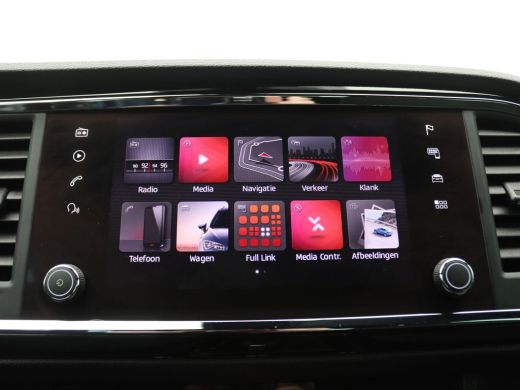 Seat Ateca 1.5 TSI FR 150PK DSG Trekhaak, Achteruitrijcamera, Beats Audio, Elektrisch verstelbare stoel, Ada... ActivLease financial lease