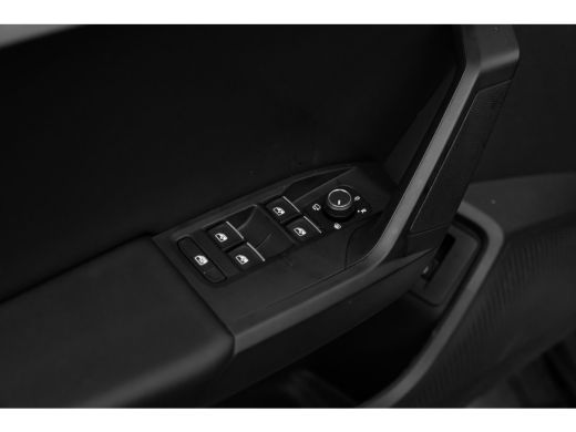 Seat Leon Sportstourer FR Business - eHybrid | Trekhaak | Black Pakket | App-Connect | ACC | Achteruitrijca... ActivLease financial lease