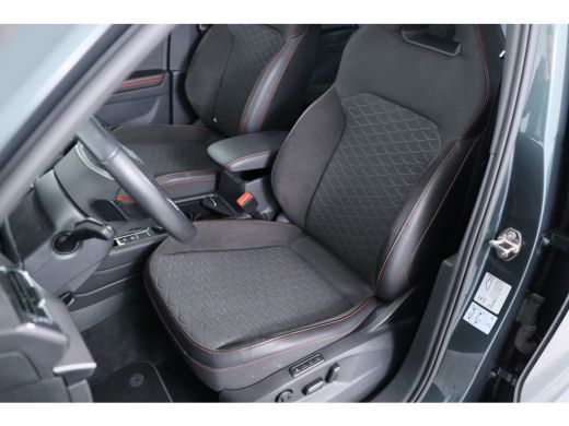 Seat Tarraco 1.5 TSI FR Business Intense | Dealer Onderhouden! | Open Dak | Trekhaak | Clima | 360 Camera | Na... ActivLease financial lease