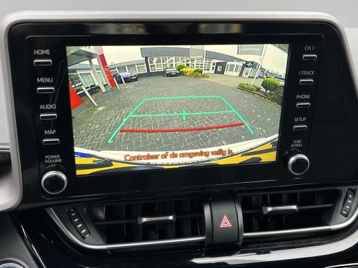 Toyota C-HR 1.8 Hybrid Active | Keyless entry | Carplay | Parkeercamera | Dealeronderhouden | ActivLease financial lease