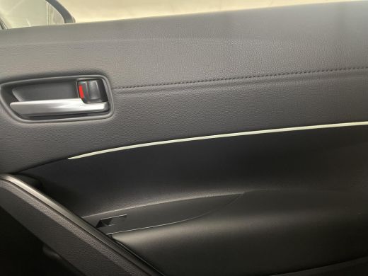 Toyota Corolla Cross Hybrid 140 Dynamic ActivLease financial lease