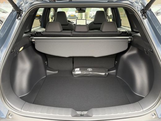 Toyota Corolla Cross Hybrid 140 Dynamic Panorama ActivLease financial lease