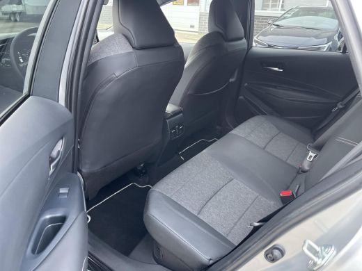 Toyota Corolla Touring Sports Hybrid 140 Dynamic ActivLease financial lease