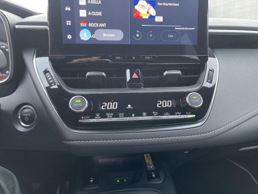 Toyota Corolla Touring Sports Hybrid 140 Dynamic ActivLease financial lease